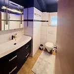 In Апартаменты