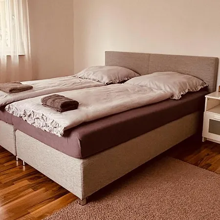Mirjam Apartment