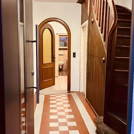 Apartamento In *